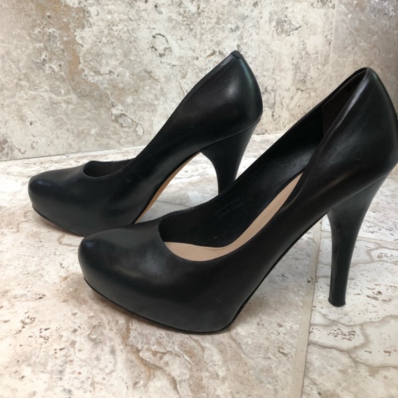 Via Spiga Shoes - Via spiga black heels size 7.5
